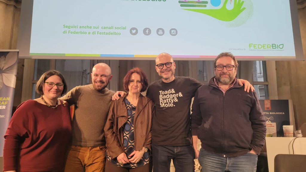 Agricoltura biologica e biodiversit&agrave;: elementi essenziali per la transizione agroecologica