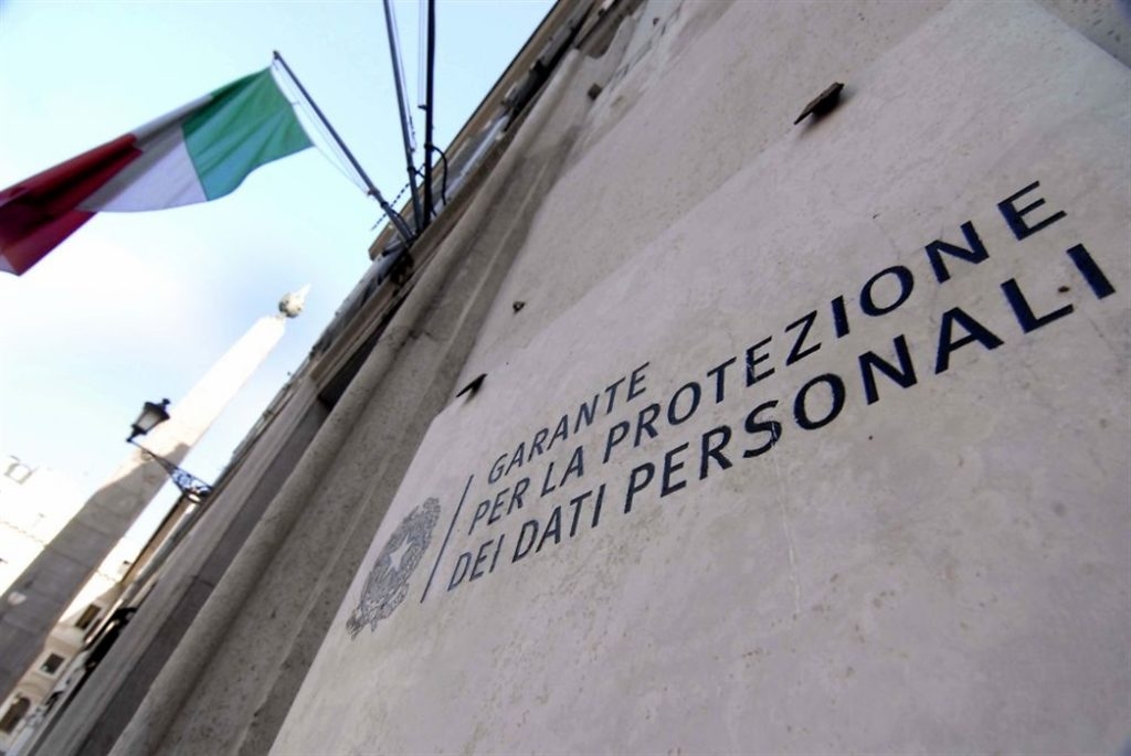 Decreto Riaperture: gravi criticit&agrave; per i pass vaccinali. Garante privacy invia avvertimento formale al Governo