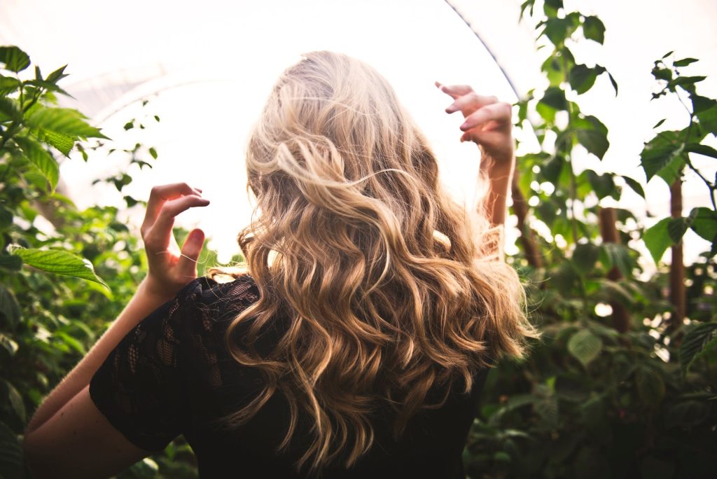 Estate: l&rsquo;alimentazione giusta per pelle e capelli