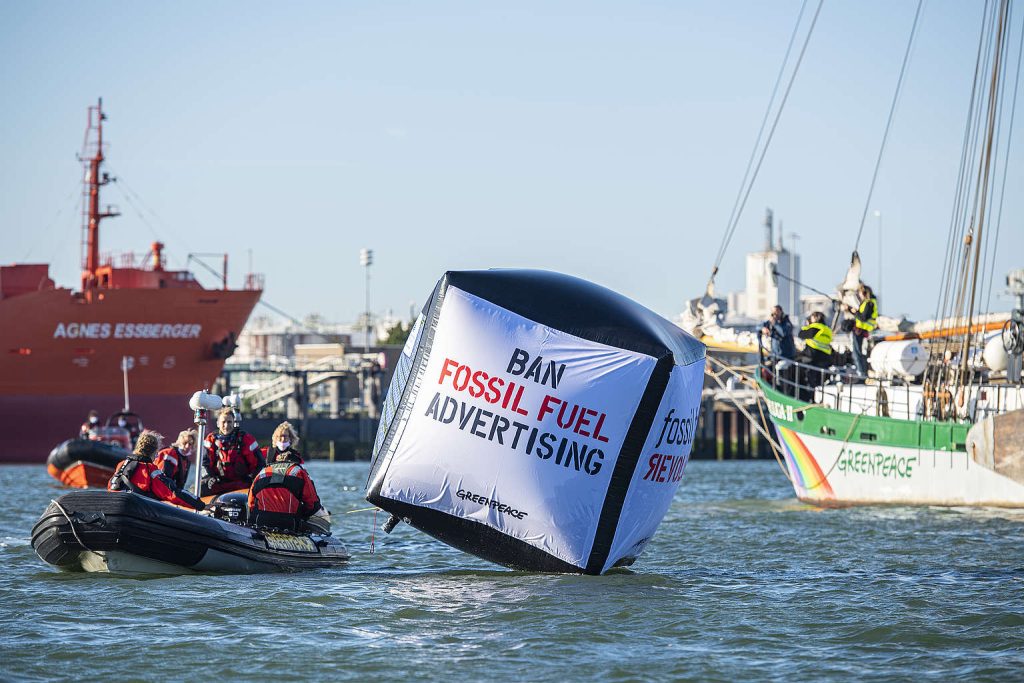 Greenpeace: &laquo;ENI sponsor del festival di Sanremo, ennesimo greenwashing&raquo;