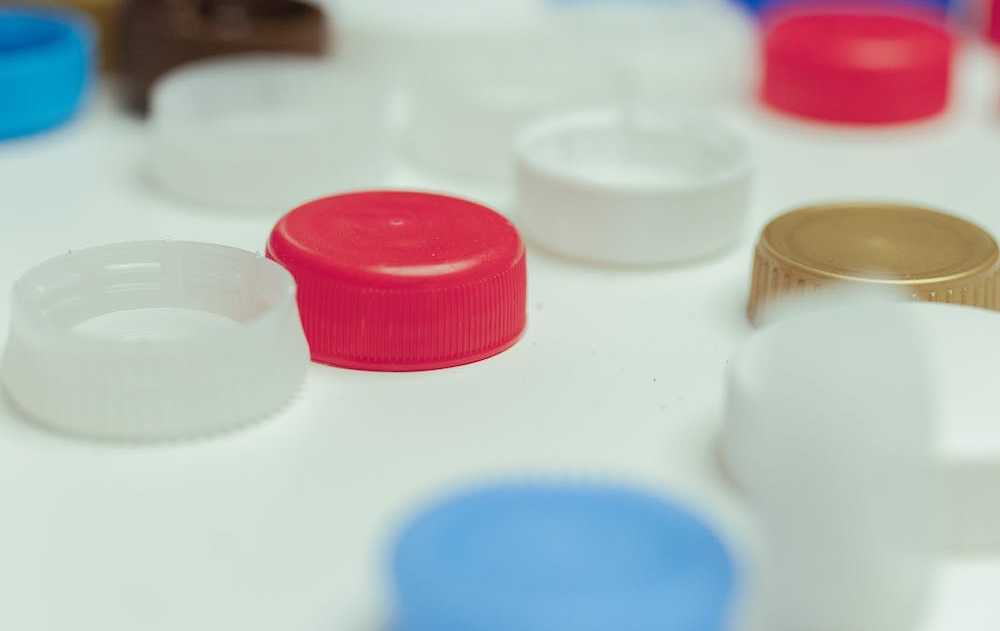 Greenpeace: rifiuti di plastica, ecco chi inquina di pi&ugrave;