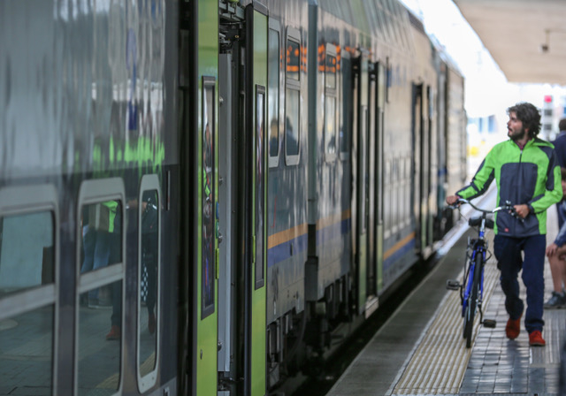 Gruppo FS italiane, mobilit&agrave; integrata e green per lo sviluppo del turismo del paese.