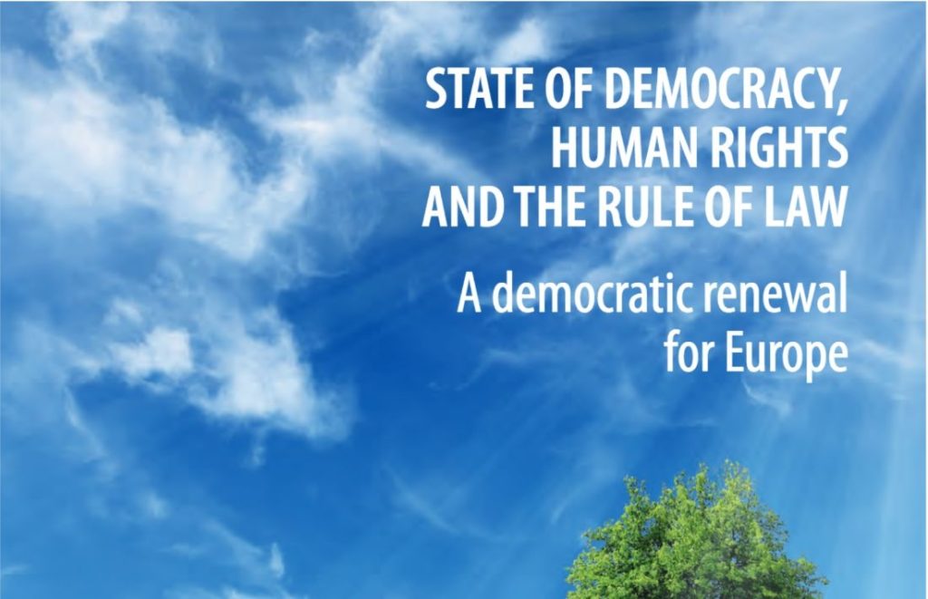 Il Consiglio d’Europa nel rapporto 2021: &laquo;La democrazia &egrave; in pericolo&raquo;