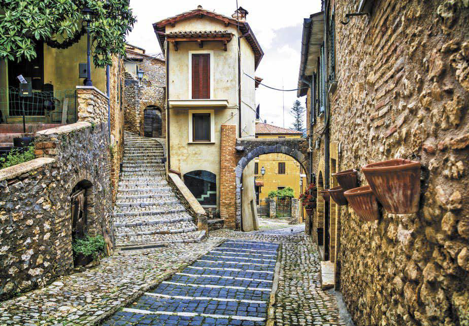 Il borgo sostenibile: per un&rsquo;economia a misura d&rsquo;uomo