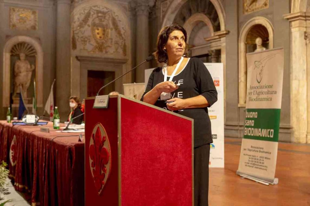 L’ecologista El-Hage Scialabba: &laquo;La Cattaneo attacca l’agricoltura biodinamica? Ripiombiamo nell’Inquisizione&raquo;