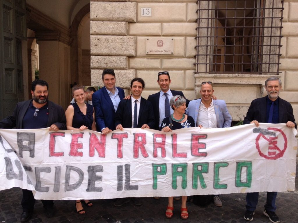 La petizione: &laquo;Chiudete la centrale a biomasse del parco del Pollino&raquo;