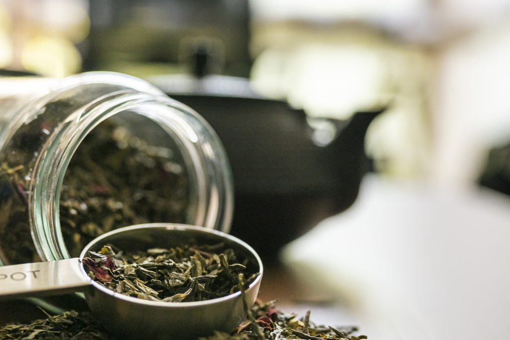 Le propriet&agrave; del t&egrave; verde