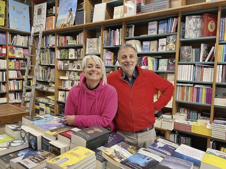 #NonUnLibroQualunque. Una piccola e &laquo;florida&raquo; libreria