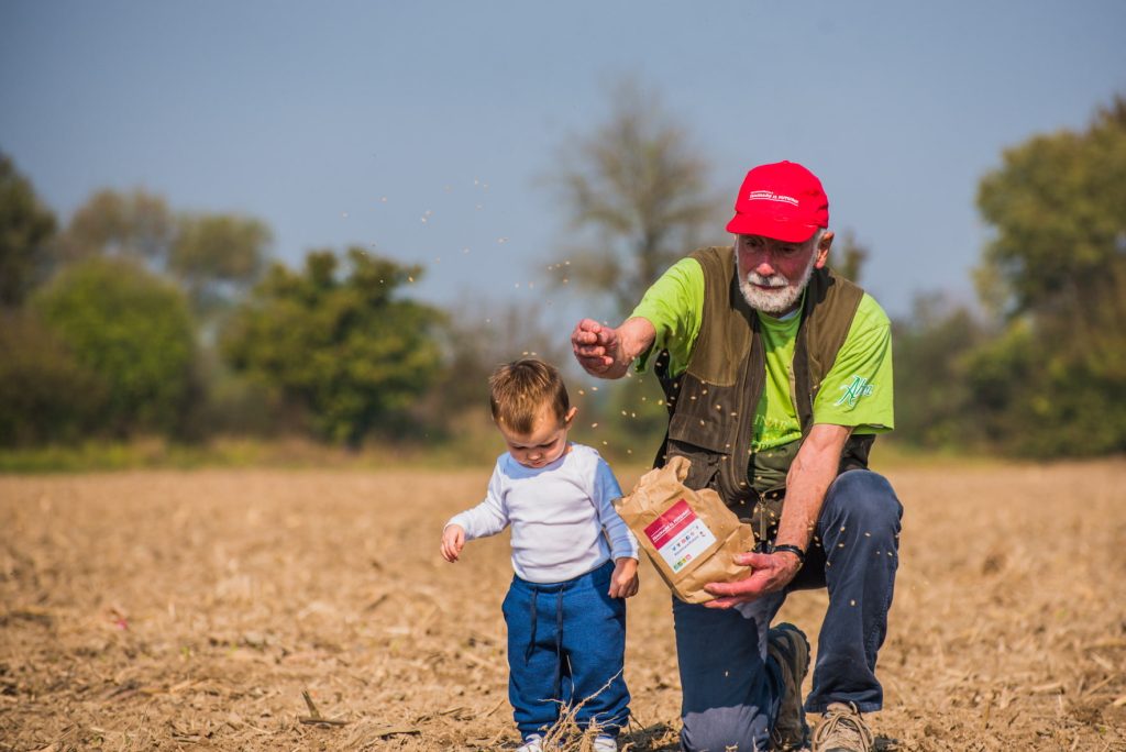 Semi rivoluzionari: biodiversit&agrave; condivisa per un’agricoltura libera