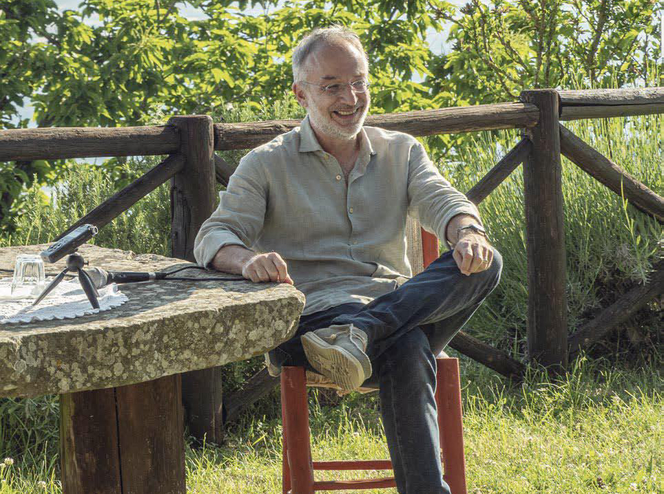 Stefano Mancuso: &laquo;Mille miliardi di alberi per salvarci il futuro&raquo;