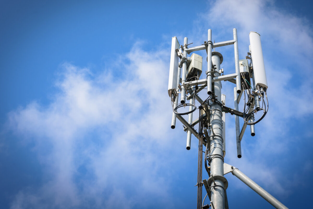 Associazione Amica: &laquo;5G, va impugnata legge che impedisce a sindaci di fermare le antenne&raquo;