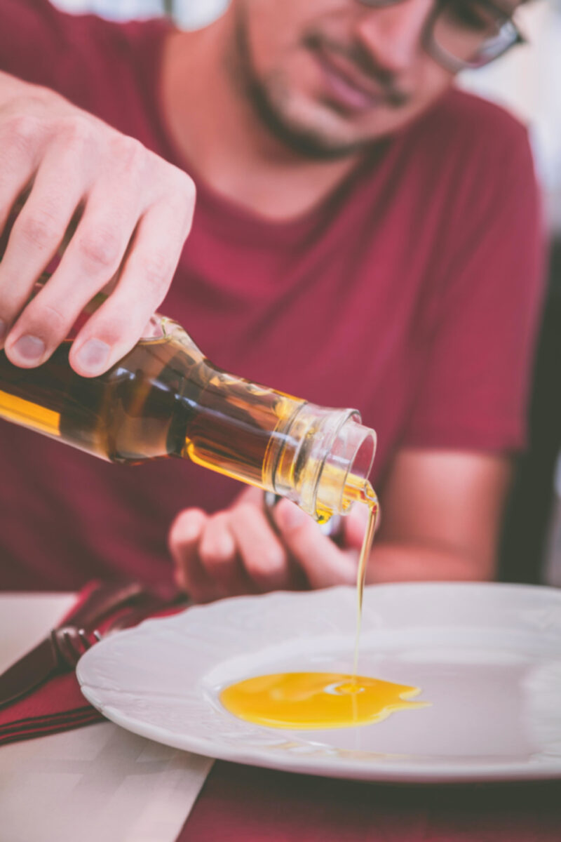 In Europa &egrave; record di frodi sull&rsquo;olio d&rsquo;oliva: coinvolti numerosi produttori italiani