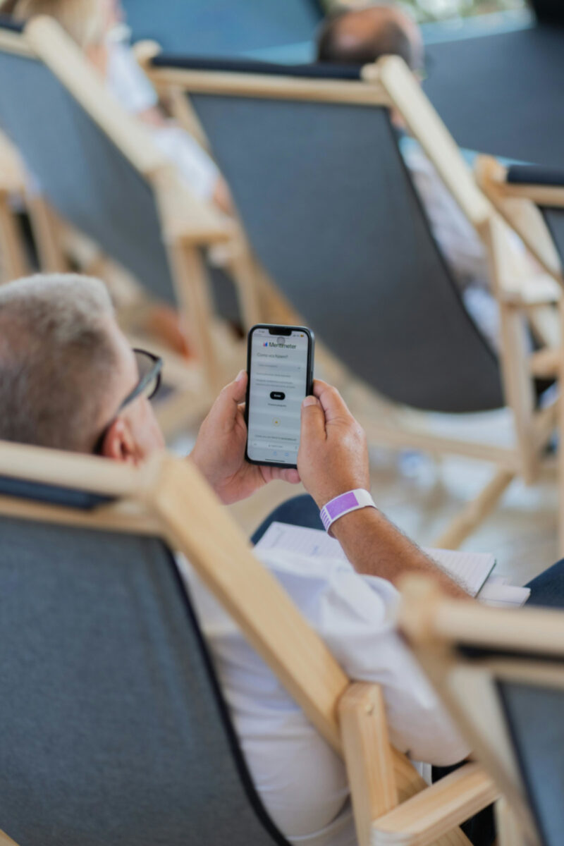 Dal minimalismo alla dieta digitale: gli effetti dell&rsquo;eccesso di &ldquo;connessione&rdquo;
