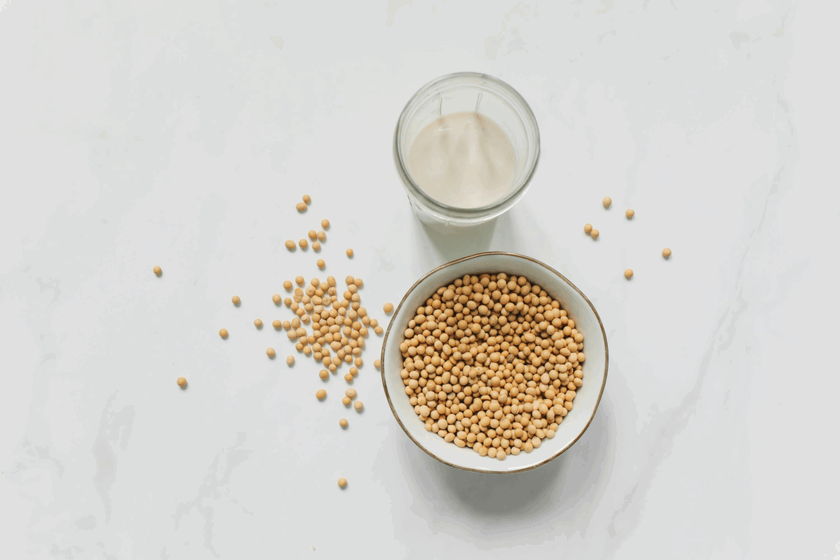 Soia, tiroide e menopausa: facciamo chiarezza